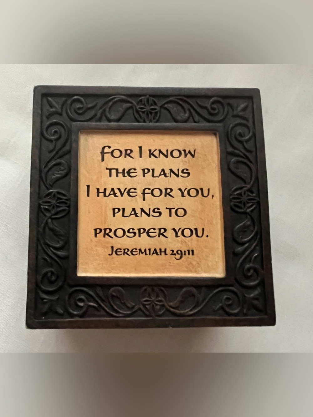 Resin Religious Trinket Box w/ Lid Bible Verse Jeremiah 29:11 Square Scroll